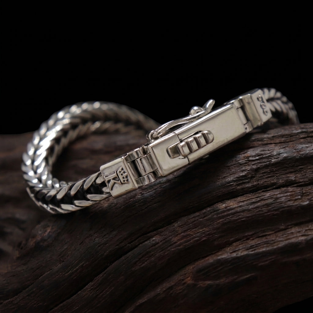 Requiem armband