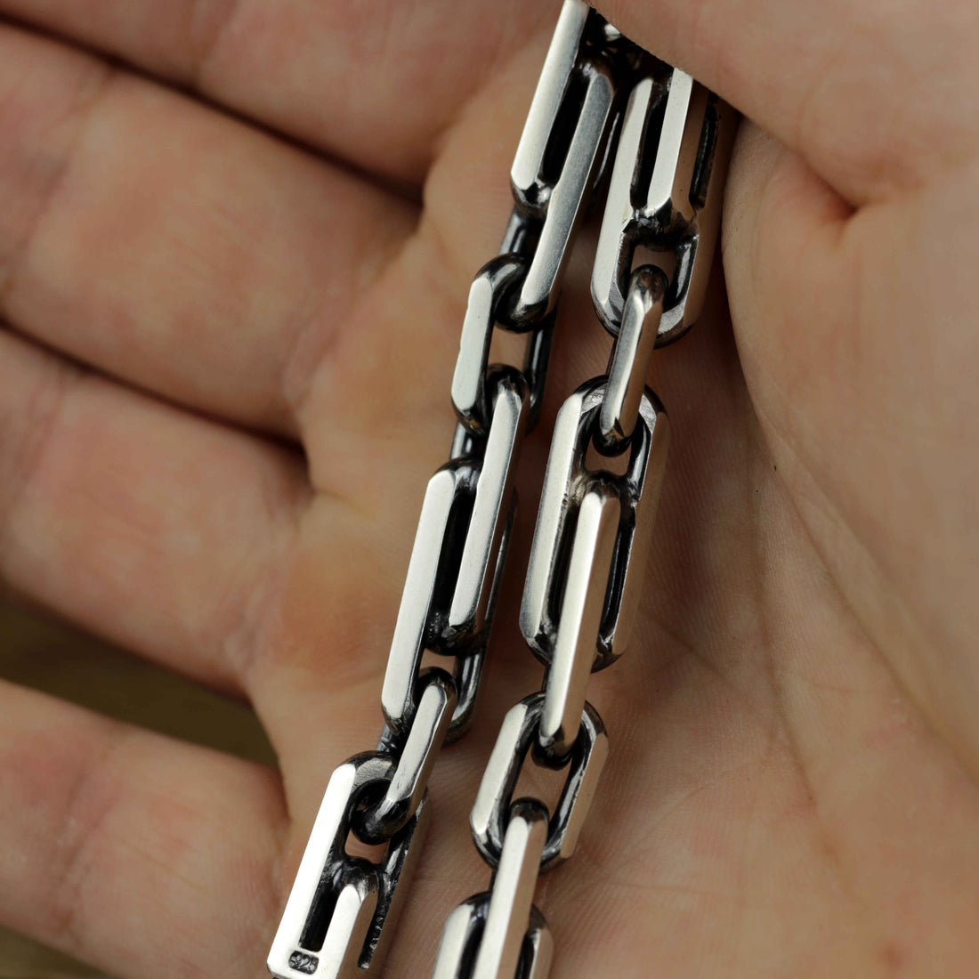 Men’s handmade Atlas Anchor chain bracelet crafted from solid sterling silver 925.